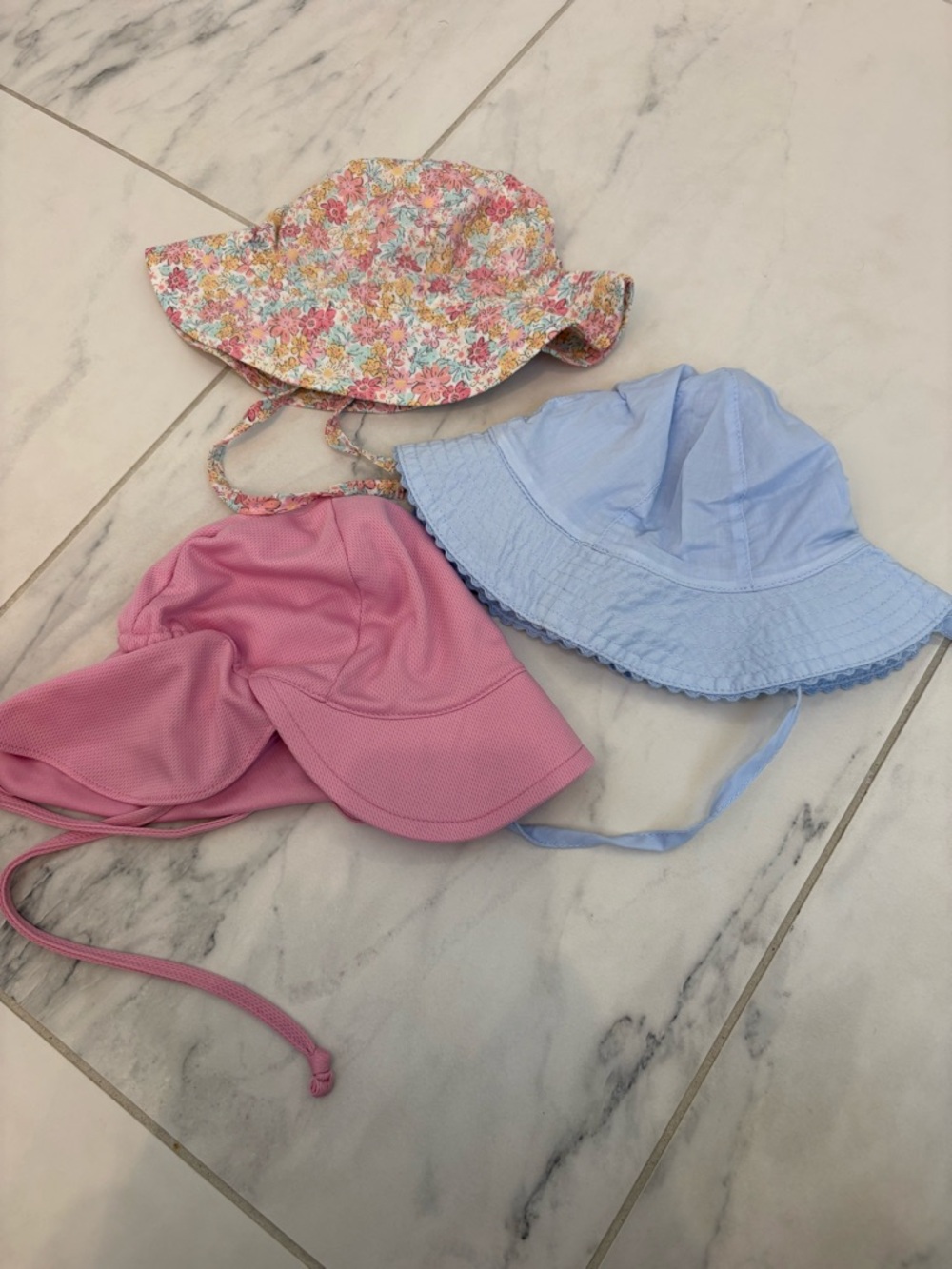 H&M Kids Floral, Pink & Light Blue Sun Hats - Pack of 3